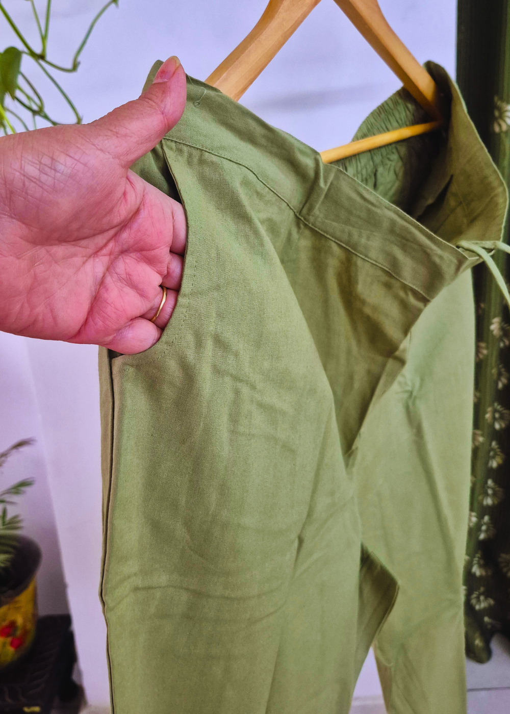 Everyday Green Cotton Pant For Women