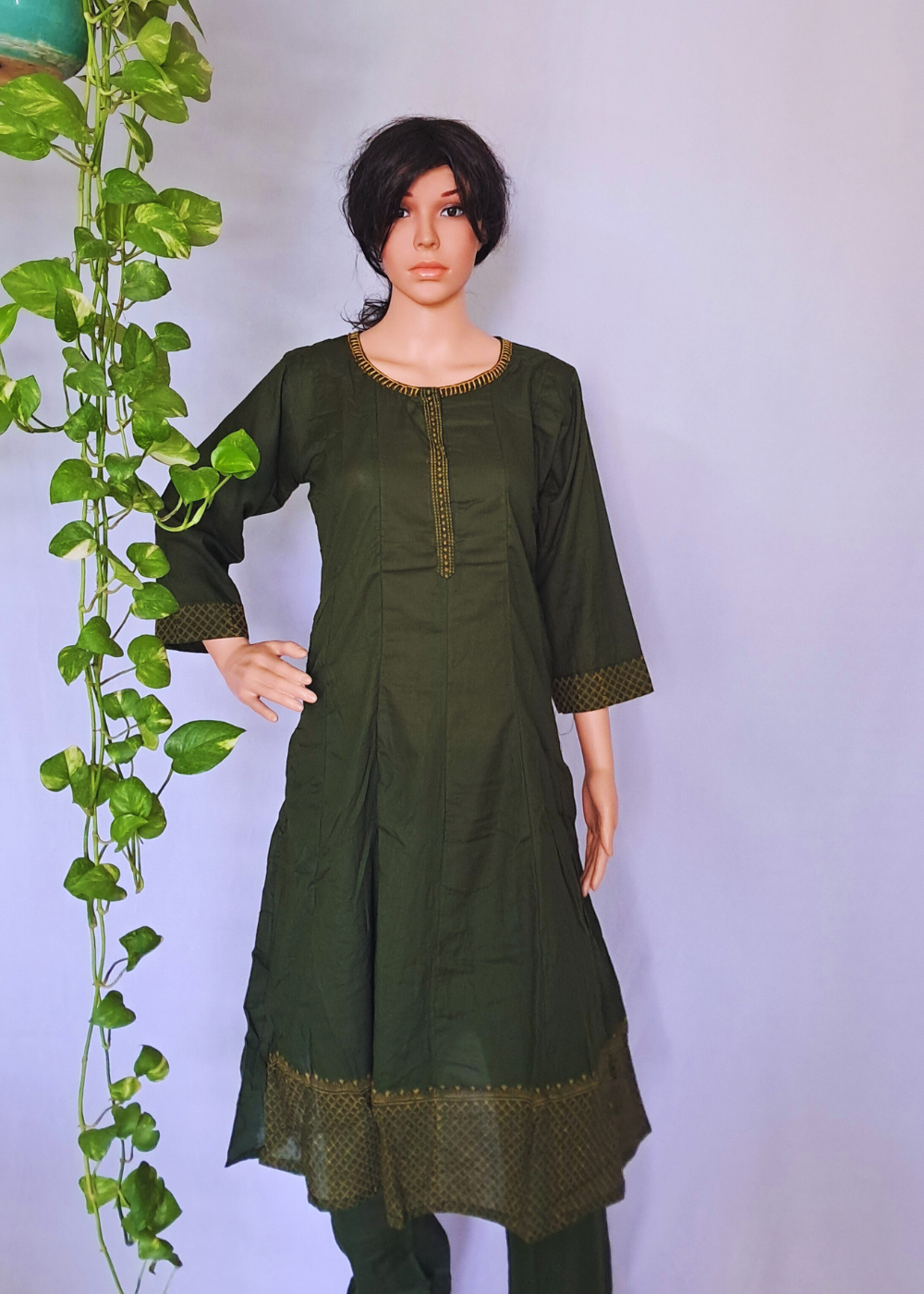 Green Muslin Flared Kurta Pant Sets