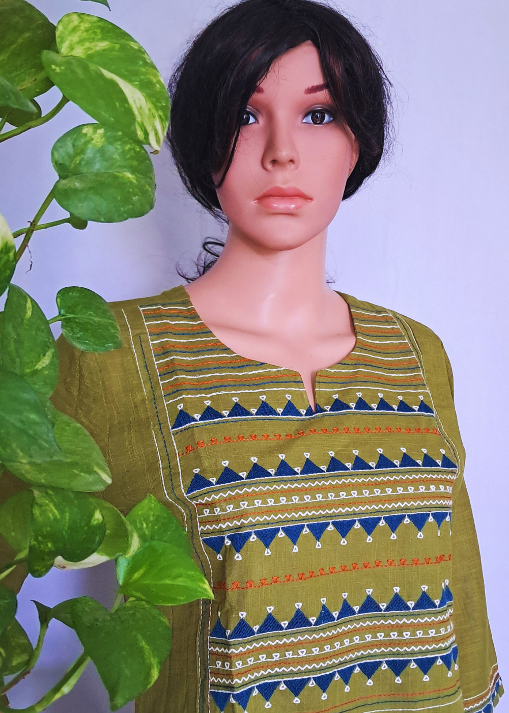 Green Embroidered Cotton Kurta Pants Sets