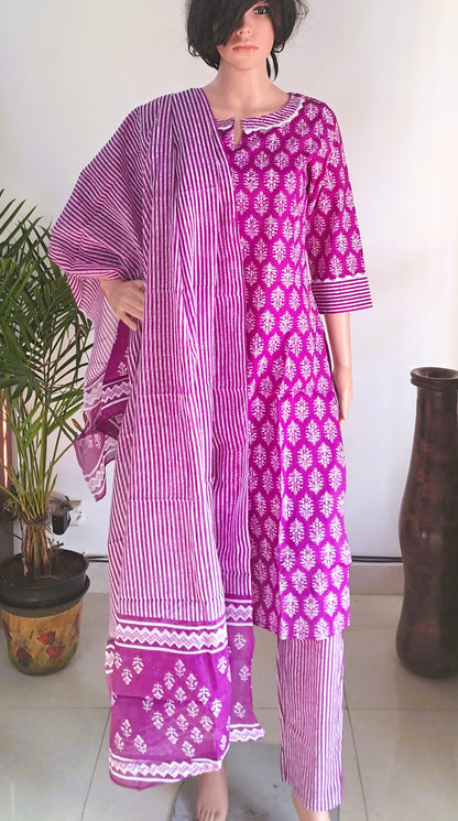 Cotton Dupatta sets for Women