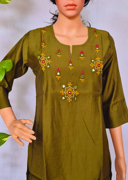Roman Pista Green Silk Embroidered Kurta