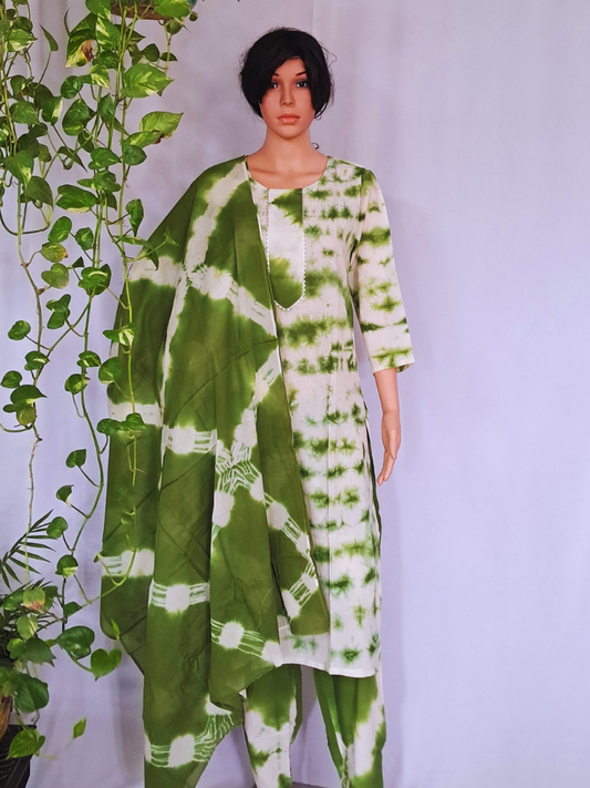 Green Premium Cotton Kurta Pant & Dupatta Set
