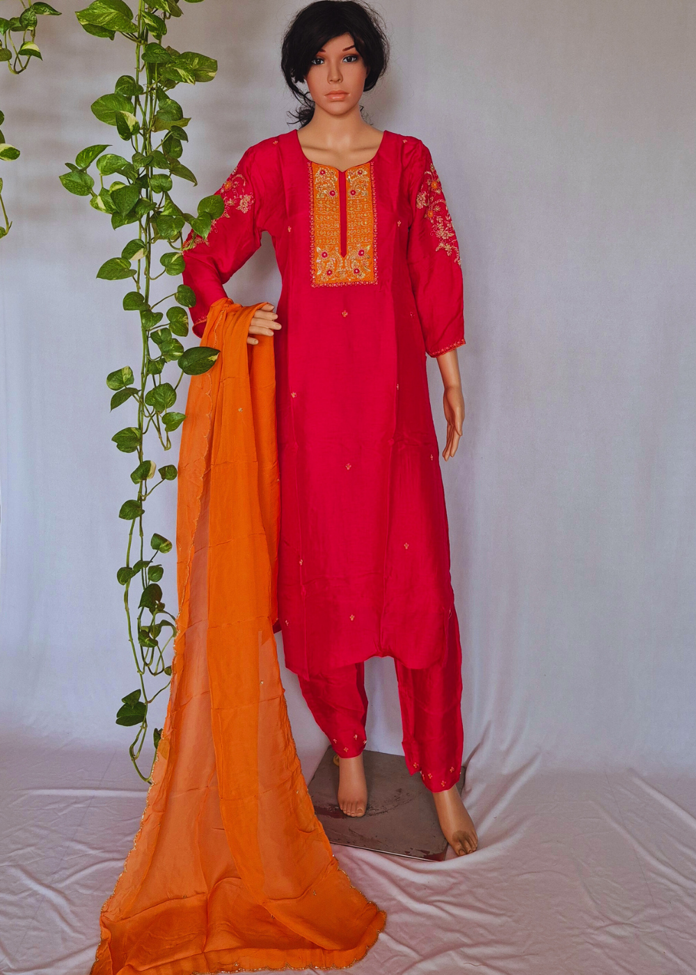 Pink Kurta Pant Dupatta Set With Hand Embroidery