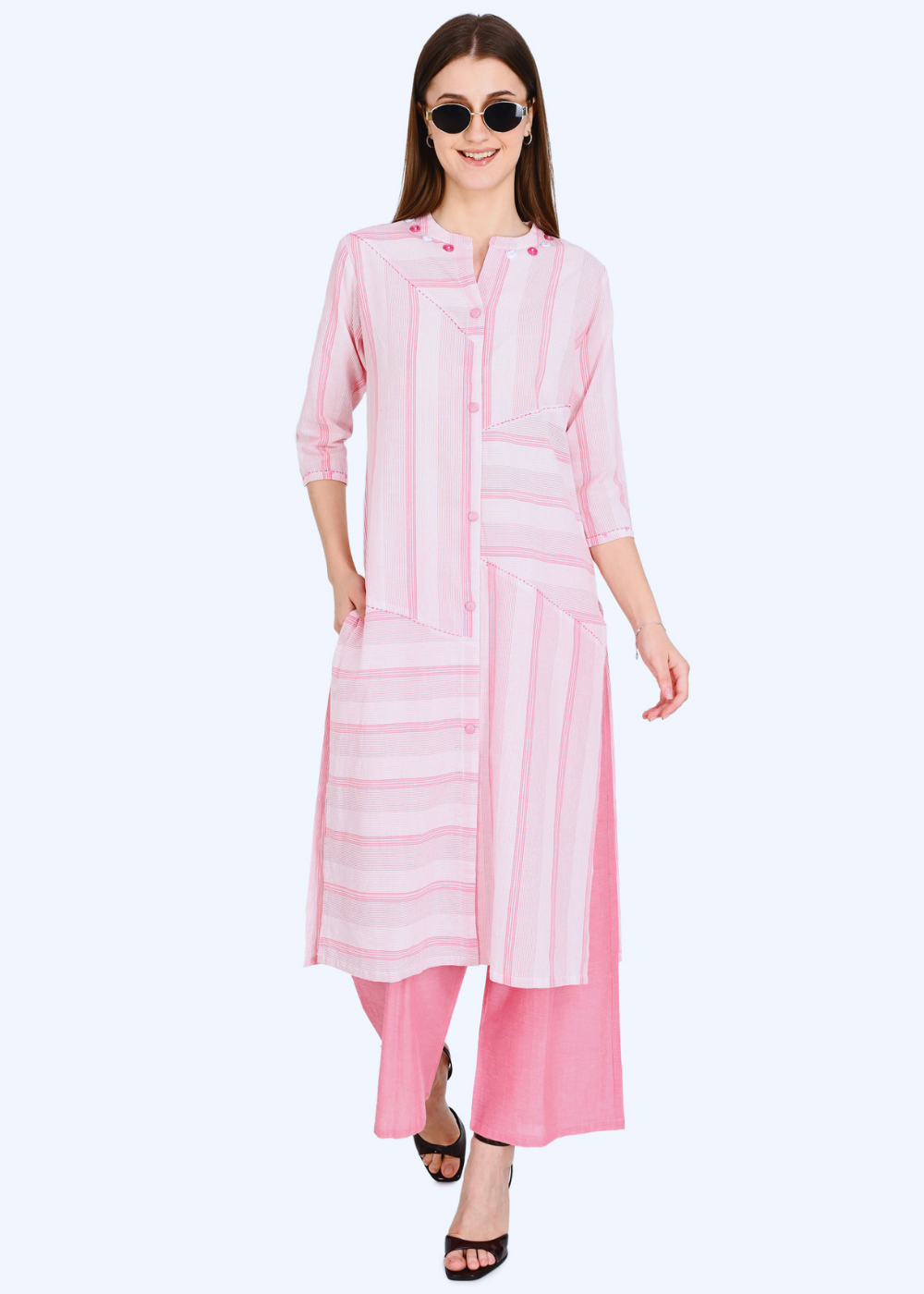 Handloom Cotton Pink Kurta Plazo Set With Embroidery