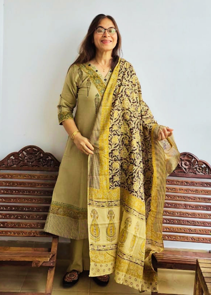 Flex Cotton Kalamkari Block Print Kurta, Pants & Dupatta Set