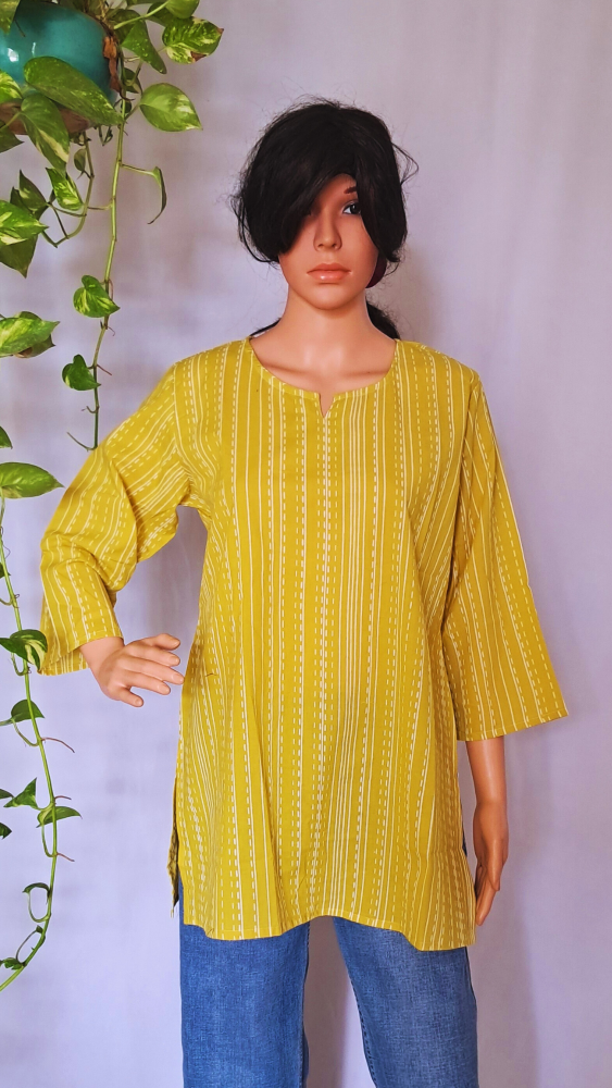 Yellow Vertical Print Short Kurti