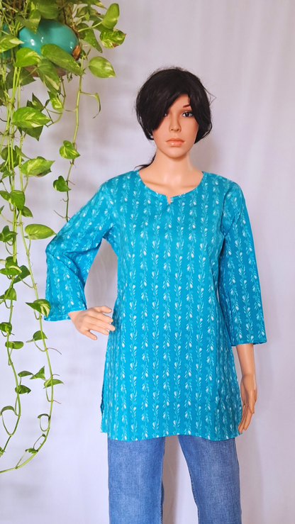 Blue Spiral Print Short Kurti