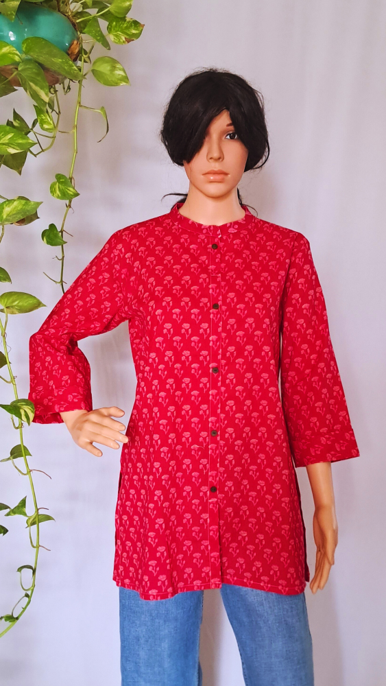 Magenta Floral Print Short Kurti