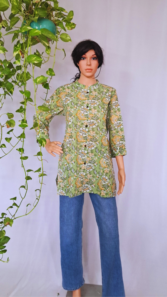 Green Floral Print Short Kurti