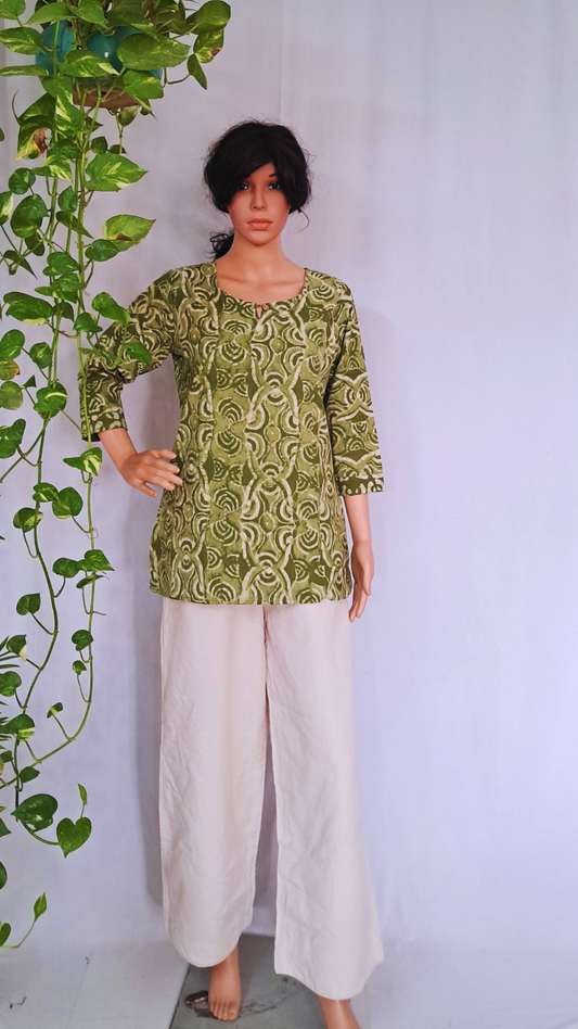 Green Short Kurti For Jeans