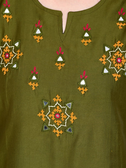 Roman Pista Green Silk Embroidered Kurta