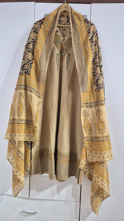 Flex Cotton Kalamkari Block Print Kurta, Pants & Dupatta Set