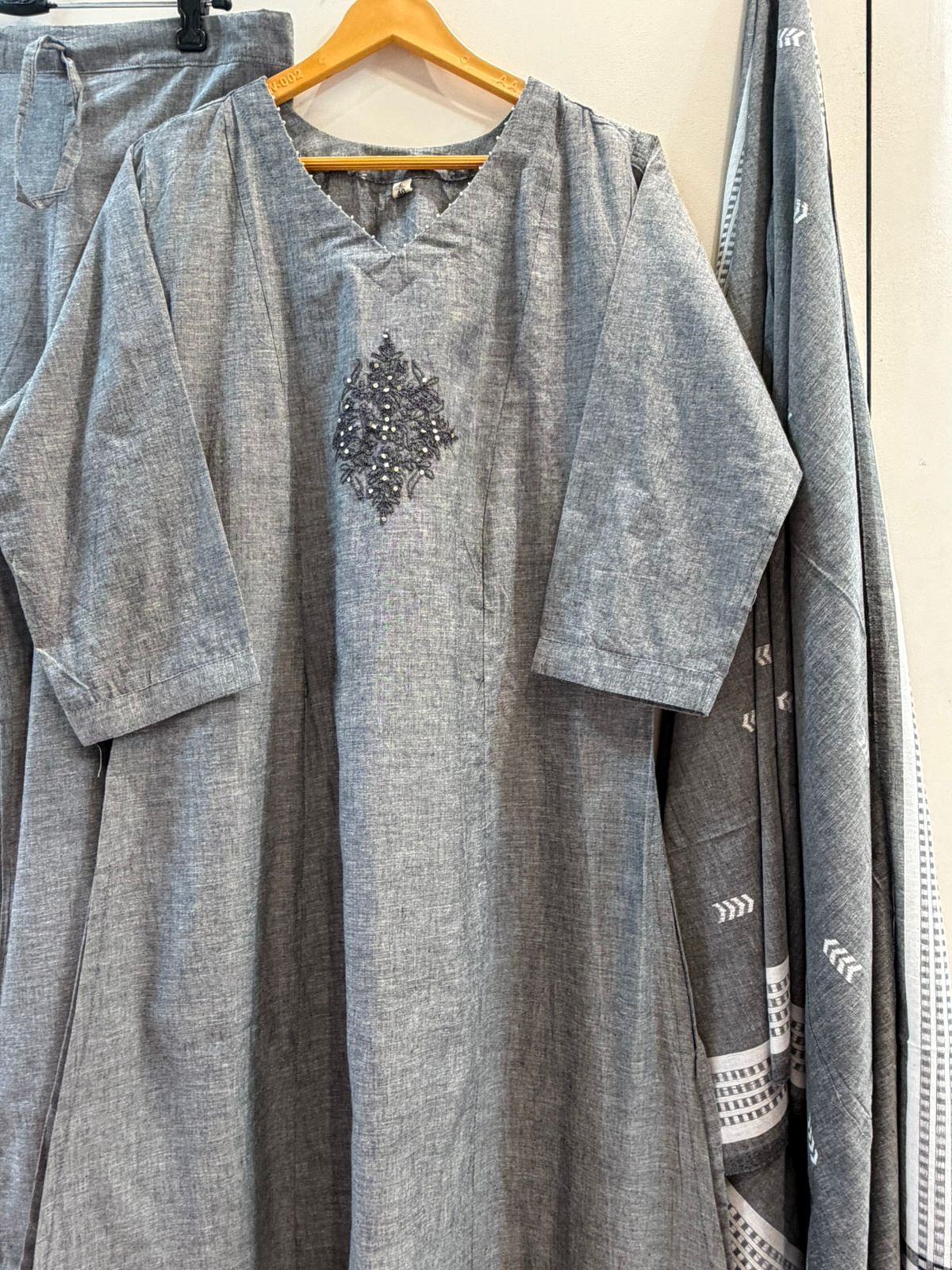 Handloom Cotton Kurta, Pants & Dupatta Set